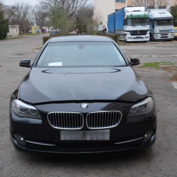 Autoturism căutat de autorităţile din Marea Britanie, descoperit în Iaşi