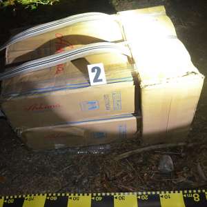 Aproximativ 38.500 de pachete cu țigări de contrabandă, confiscate la frontiera de nord a României