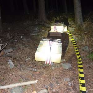 Aproximativ 38.500 de pachete cu țigări de contrabandă, confiscate la frontiera de nord a României