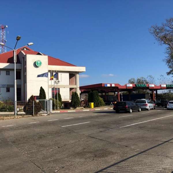 Autoturism radiat din circulaţie, descoperit în P.T.F. Sculeni