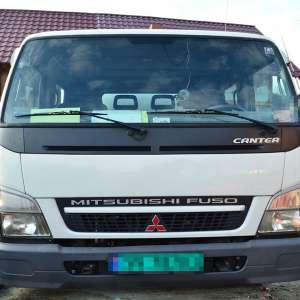 Autovehicule căutate de autoritățile din străinătate, descoperite de polițiștii de frontieră