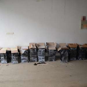 Aproximativ 16.000 de pachete cu țigări de contrabandă, confiscate la frontiera de nord a României