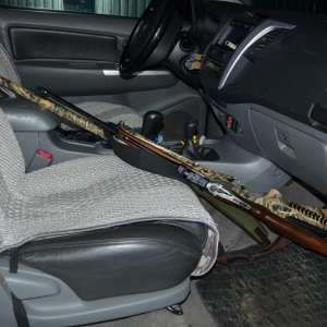 Doi braconieri depistați în zona de responsabilitate