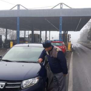 Depistat la controlul de frontieră, fără drept de circulaţie