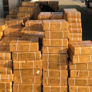 Peste 5.500 articole de încălțăminte susceptibile a fi contrafăcute, descoperite la P.T.F. Giurgiu