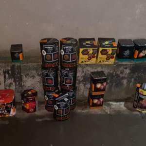 Materiale pirotehnice fără documente legale, descoperite de polițiștii de frontieră giurgiuveni