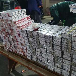 Ţigări, ascunse în bagaje, descoperite de poliţiştii de frontieră în P.T.F. Giurgiu