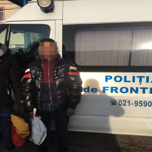 Tunisian si un libian, opriți din drumul ilegal spre vestul Europei