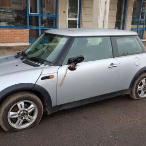 Autoturisme semnalate furate în Olanda şi Marea Britanie, depistate la frontieră