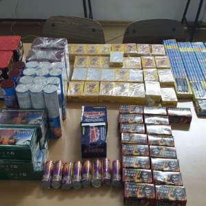 Mii de articole pirotehnice, confiscate de polițiștii de frontieră constănțeni