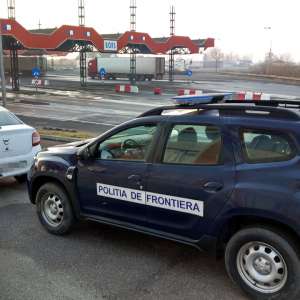 Doi cetăţeni din Irak şi Siria, depistaţi în apropierea frontierei cu Ungaria