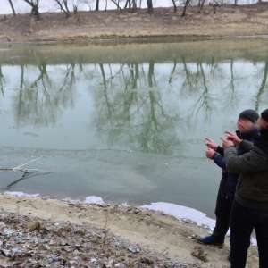 Trei cetăţeni turci călăuziţi de un cetăţean moldovean, depistați de poliţiştii de frontieră