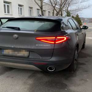 Autoturism în valoare de 35.000 de euro, căutat de autorităţile din Italia, descoperit la P.T.F. Turnu Măgurele