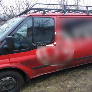 Ford Transit căutat de autorităţile din Spania, descoperit la controlul de fron tieră