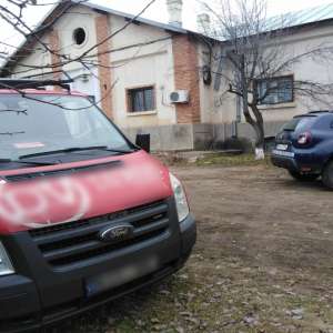 Ford Transit căutat de autorităţile din Spania, descoperit la controlul de fron tieră