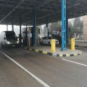 Autoturism radiat din circulaţie, descoperit în trafic de polițiștii de frontier ă din P.T.F. Albiţa