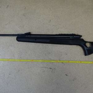 Puşcă cu aer comprimat, descoperită la P.T.F. Calafat