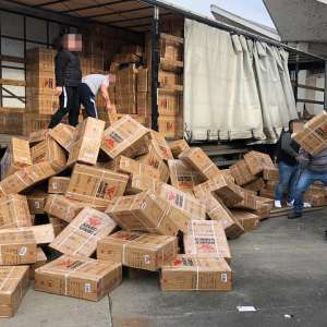 Aproximativ 30.000 de articole susceptibile a fi contrafăcute, confiscate de poliţiştii de frontieră în luna ianuarie