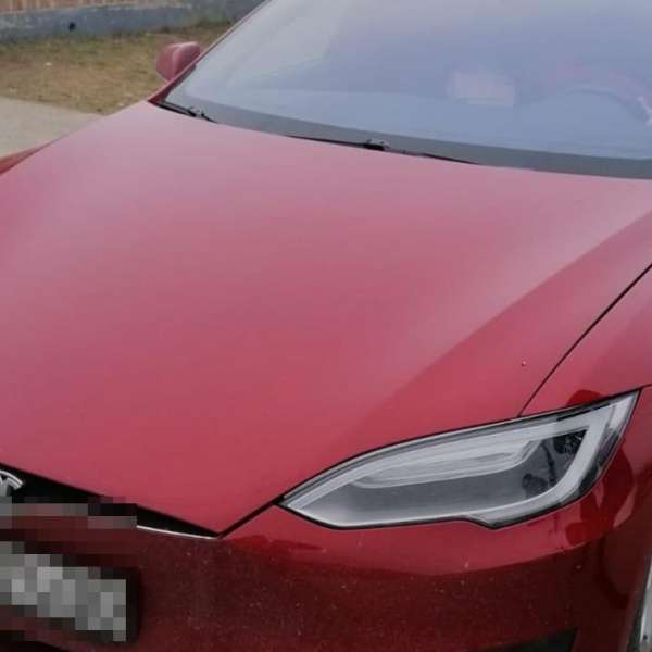 Autoturism Tesla căutat de autorităţile din Norvegia, descoperit de polițiștii de frontieră ieșeni