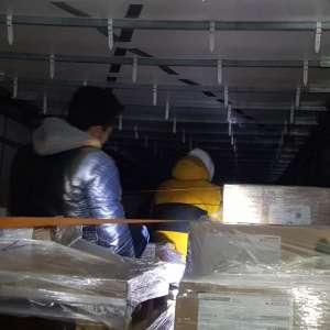 Cetăţeni sirieni, ascunşi într-un tren de marfă, depistaţi la P.T.F. Giurgiu