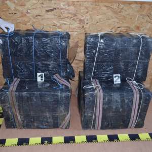 Ţigări de contrabandă, confiscate la frontiera de est