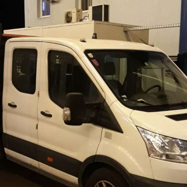 Autoutilitară, căutată de autorităţile din Austria, descoperită la P.T.F. Calafat