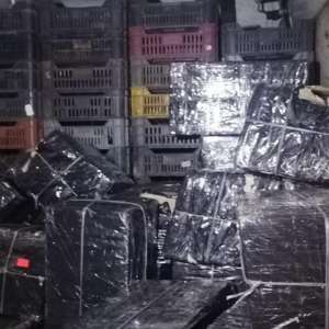 Țigări de contrabandă, transportate cu dronele