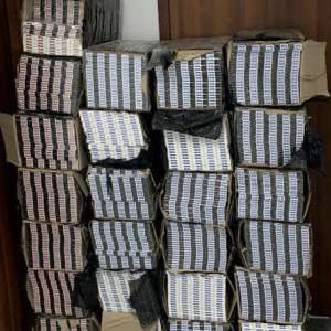 Țigări de contrabandă, transportate cu dronele