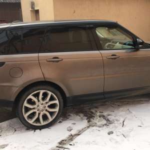 Autoturism în valoare de aproximativ 40.000 euro, căutat de autorităţile din Italia, descoperit la SPF Vişeul de Sus