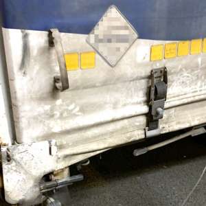 Şaisprezece cetăţeni din Siria, Irak, Turcia şi Egipt, ascunşi într-un camion cu piese auto, depistați la P.T.F. Nădlac II