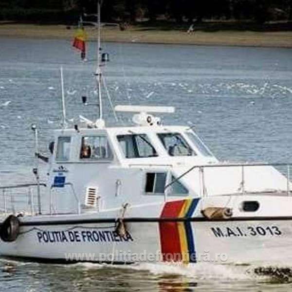 Doi turişti români aflați în pericol, salvaţi de poliţiştii de frontieră