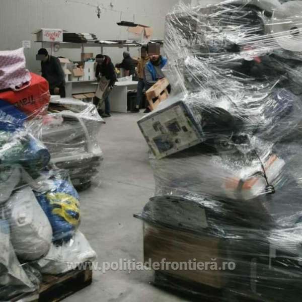 Containers loaded with waste, found in the port of Constanta Sud Agigea