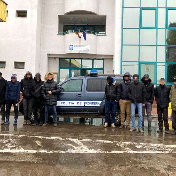Şaisprezece cetățeni din Siria, depistaţi la frontiera de vest