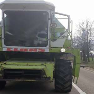 Utilaj agricol neînregistrat, depistat pe drumurile publice