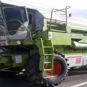 Utilaj agricol neînregistrat, depistat pe drumurile publice