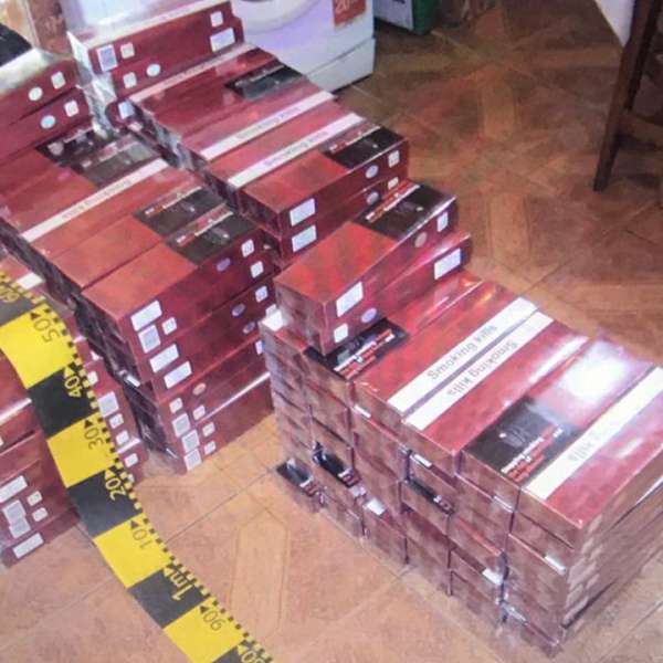 Țigări de contrabandă și obiecte de patrimoniu descoperite și confiscate de polițiștii de frontieră din Olt