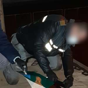 Trei cetăţeni din Maroc şi unul din Siria, ascunși într-un camion încărcat cu aragazuri, depistaţi la P.T.F. Giurgiu