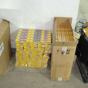 În ultimele 24 de ore, peste 11.000 pachete țigări confiscate de polițiștii de frontieră