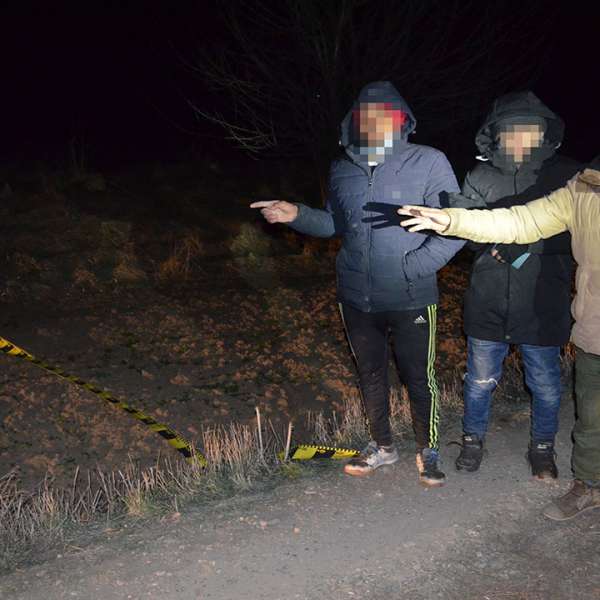 Doi cetățeni din Egipt și unul din Yemen opriți la frontiera de nord a țării