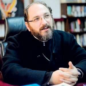 Țara chiar are nevoie de inimi la Hotar - Interviu cu părintele Constantin Valer Necula