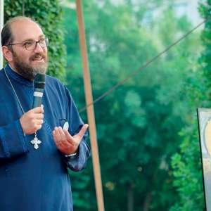 Țara chiar are nevoie de inimi la Hotar - Interviu cu părintele Constantin Valer Necula