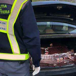 Peste 20.000 pachete țigări depistate la graniţa cu Ucraina