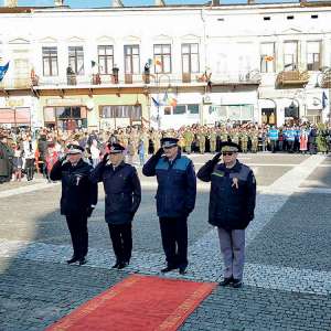 1 Decembrie - La mulți ani, România! La mulți ani, români!