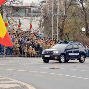 1 Decembrie - La mulți ani, România! La mulți ani, români!
