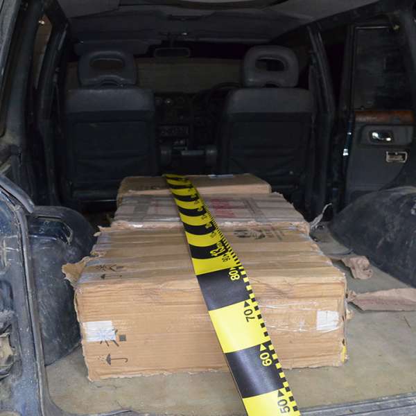 Țigări în valoare de peste 17.000 lei, confiscate de polițiștii de frontieră suceveni