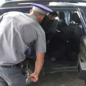 Cetăţean irakian, care intenţiona să intre fraudulos în România, depistat la P.T.F. Calafat