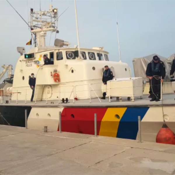 Nava MAI 1103 a Poliţiei de Frontieră Române va supraveghea, timp de 3 luni, frontierele Europei din Marea Egee