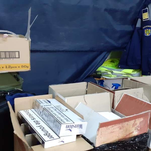 Bunuri accizabile de contrabandă oprite la frontiera de est