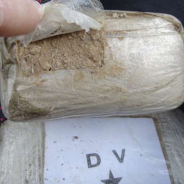 Aproximativ 50 kg heroină descoperite ascunse în cabina unui camion la Punctul de Trecere a Frontierei Calafat