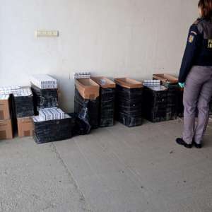 Peste 20.000 pachete cu țigări de contrabandă confiscate la frontiera de nord